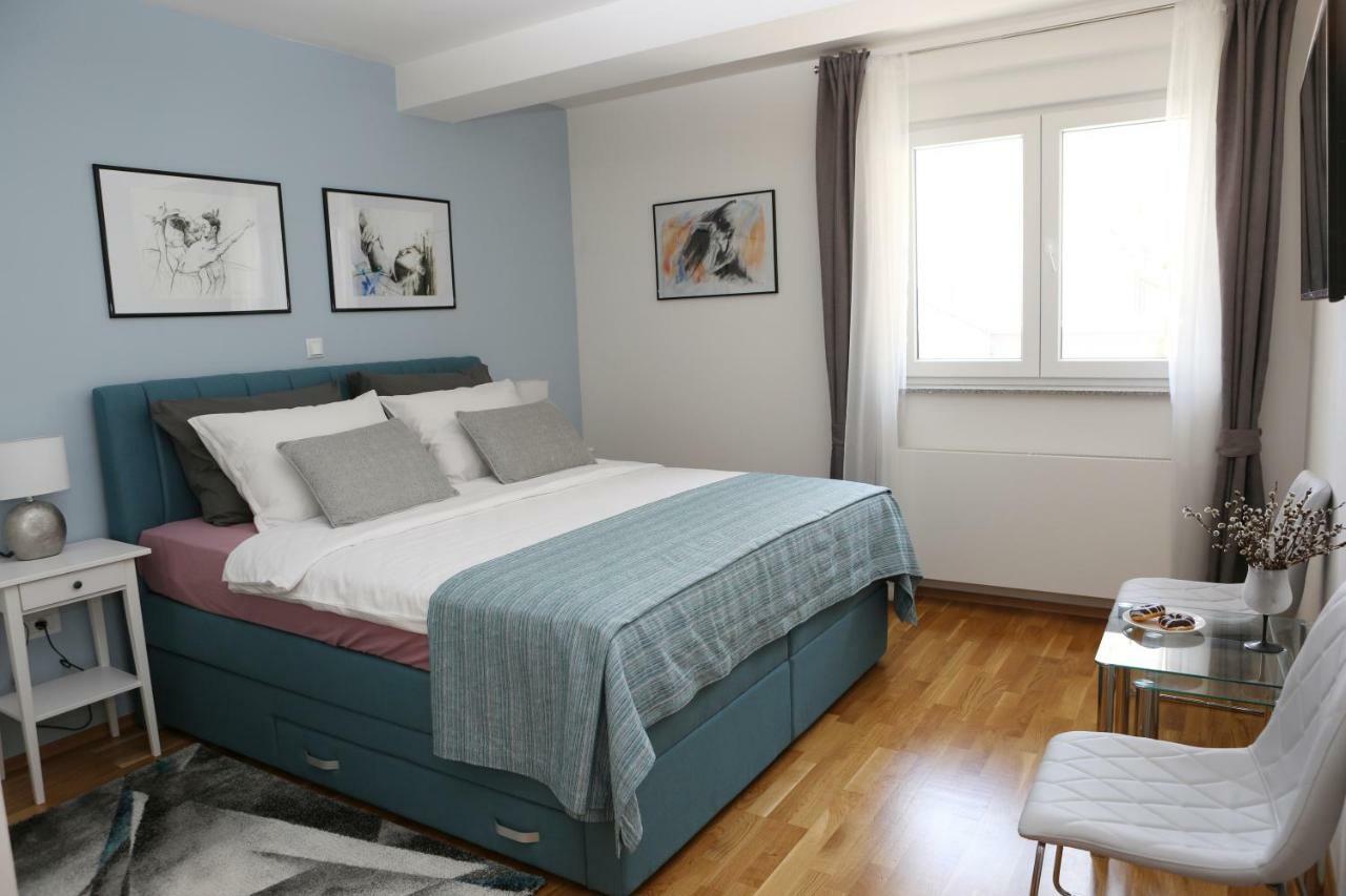 Apartman Nebo Pula Exterior photo